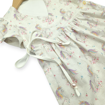 Wickelkleid in Größe 122, Einhörner